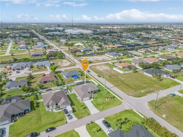 1922 SW 30th  ST, Cape Coral, FL 33914