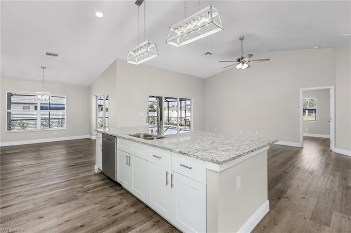1922 SW 30th  ST, Cape Coral, FL 33914