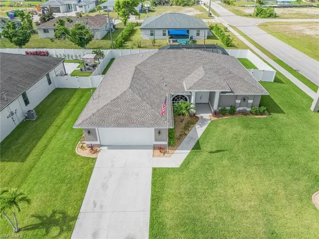 1922 SW 30th  ST, Cape Coral, FL 33914