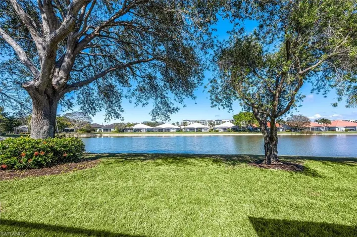 6836  Lone Oak  BLVD, Naples, FL 34109