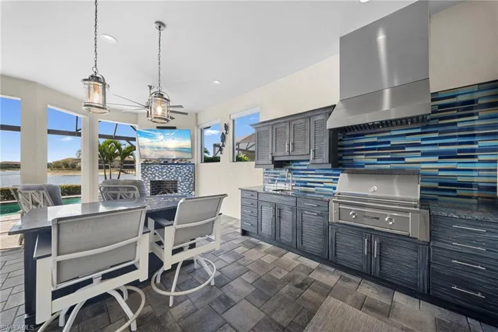 9576 Montelanico Loop, Naples, Florida 34119