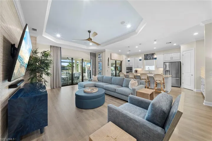 9576 Montelanico Loop, Naples, Florida 34119