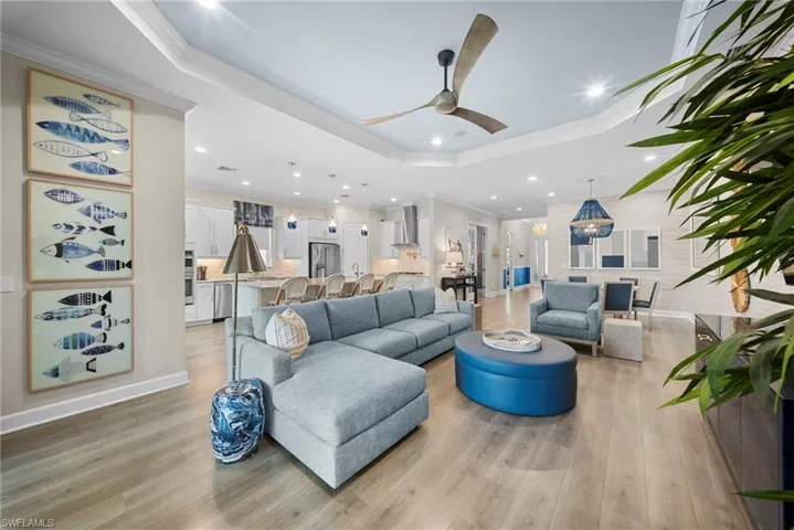 9576 Montelanico Loop, Naples, Florida 34119