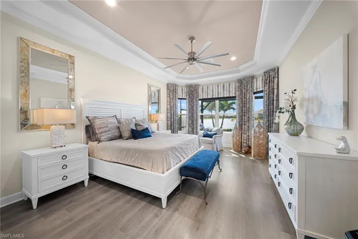 9576 Montelanico Loop, Naples, Florida 34119