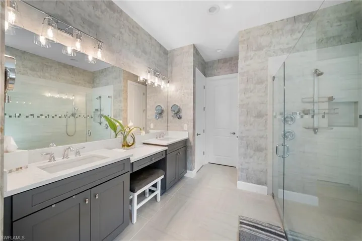 9576 Montelanico Loop, Naples, Florida 34119