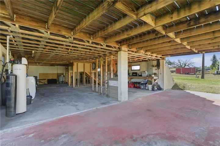 Horse barn featuring washer / dryer
