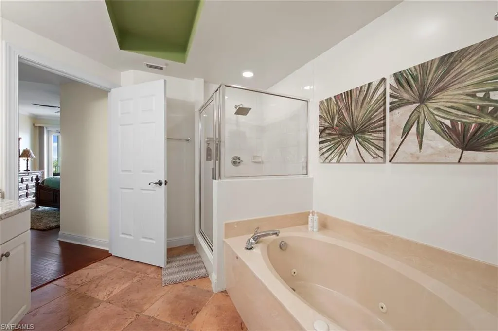 2743 1st ST, Fort Myers, FL 33916,2025000107