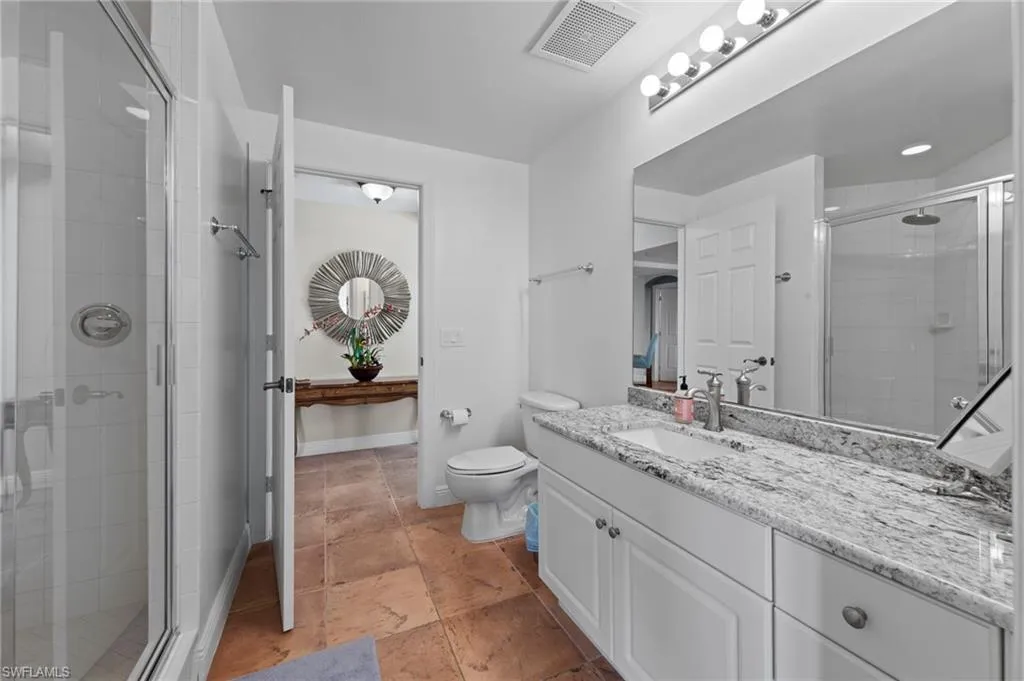 2743 1st ST, Fort Myers, FL 33916,2025000107