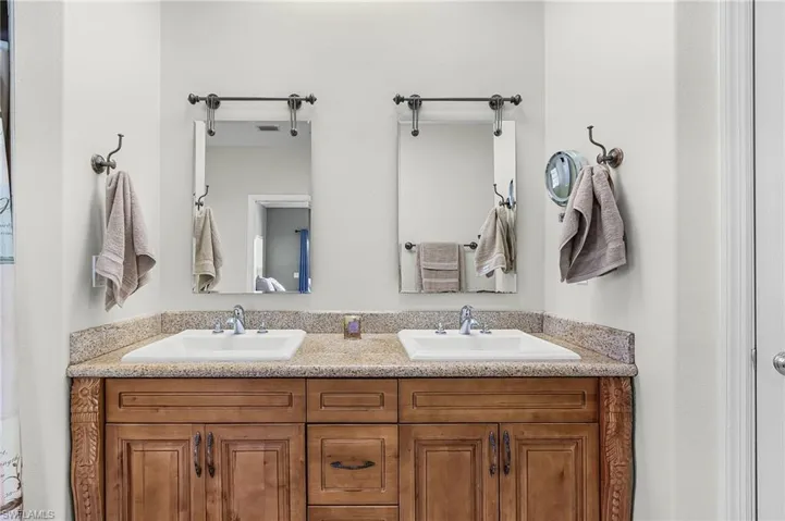 8930 Penzance Blvd, Fort Myers, Florida 33912