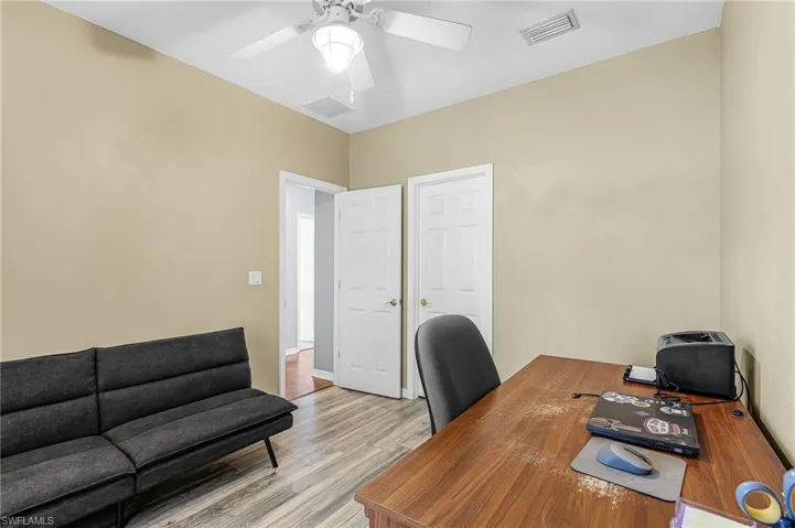 8930 Penzance Blvd, Fort Myers, Florida 33912