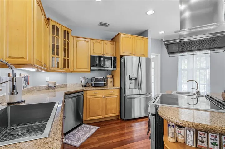 8930 Penzance Blvd, Fort Myers, Florida 33912