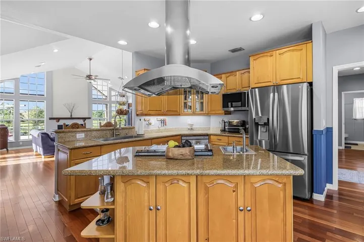 8930 Penzance Blvd, Fort Myers, Florida 33912