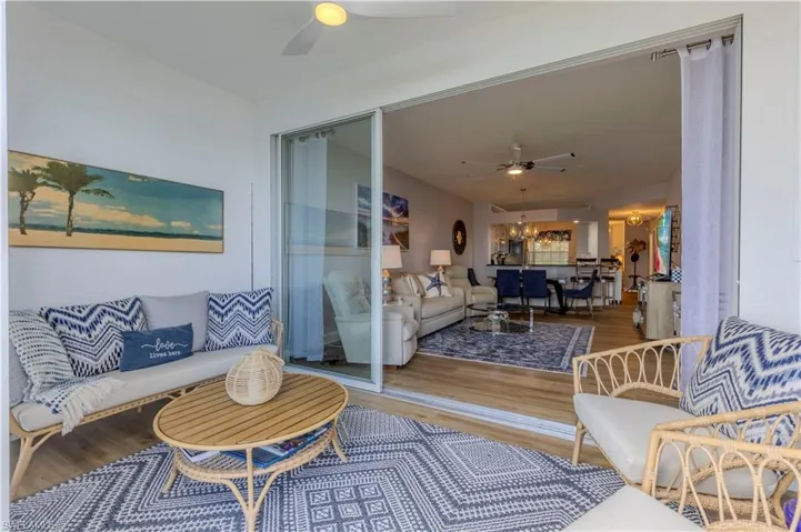 Enclosed lanai