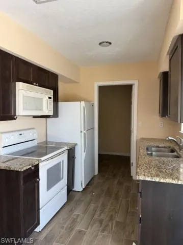 2238 Wolverton Ct 1, Alva, Florida 33920