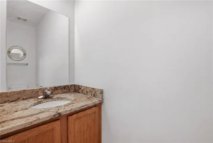199 Leawood Cir, Naples, Florida 34104