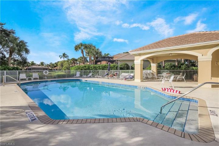 Island Cove Community Pool