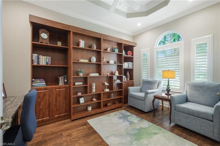 Built-in Murphy Bed and Desk