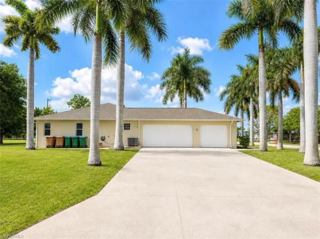 305 Se 16th Pl, Cape Coral, Florida 33990