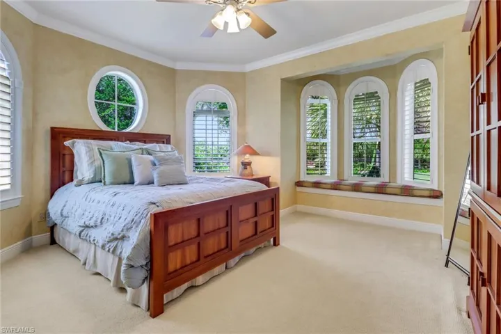 back bedroom bathroom