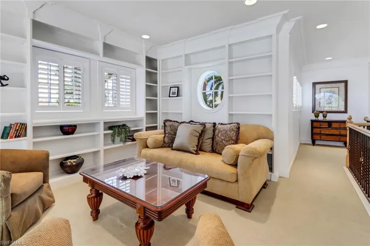 sitting area upstairs