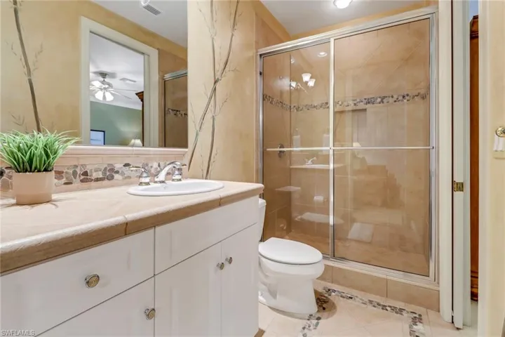 jack and jill bathroom upstairs