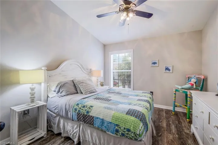 855  Hampton  CIR, Naples, FL 34105