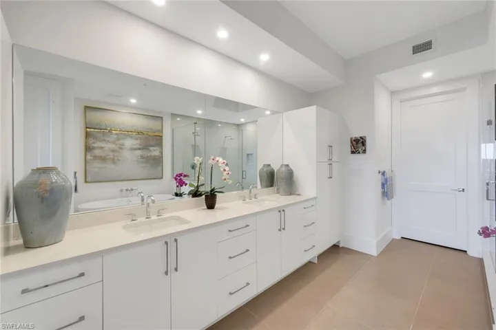 1125 Central Ave 571, Naples, Florida 34102