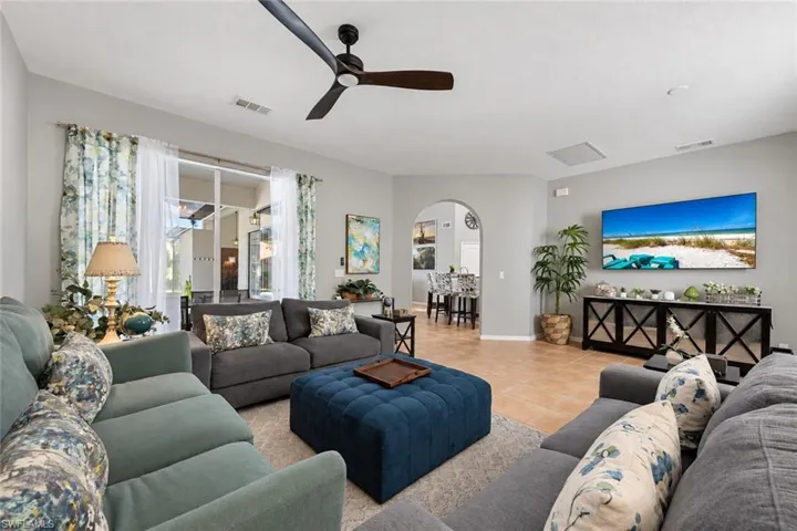 1955 Terrazzo Ln, Naples, Florida 34104