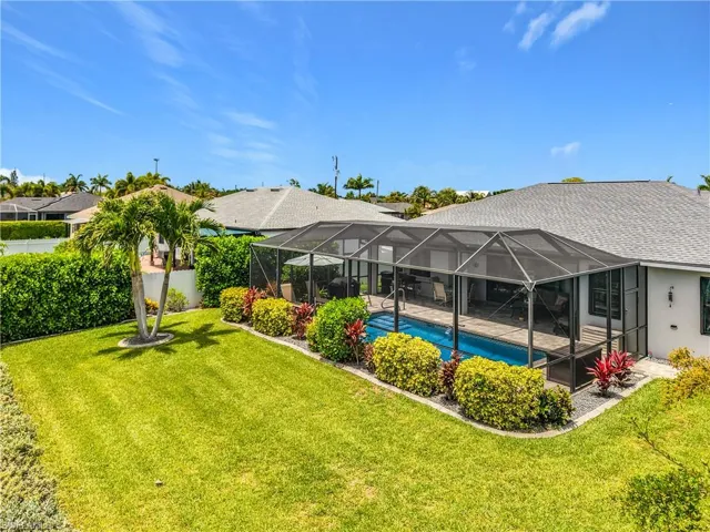 1734 Sw 18th St, Cape Coral, Florida 33991