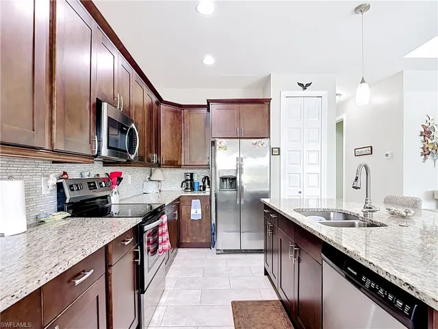 1734 SW 18th  ST, Cape Coral, FL 33991
