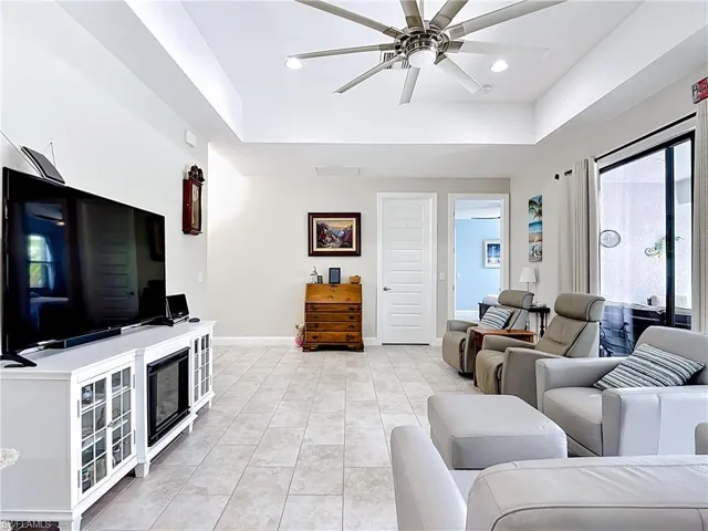 1734 SW 18th  ST, Cape Coral, FL 33991