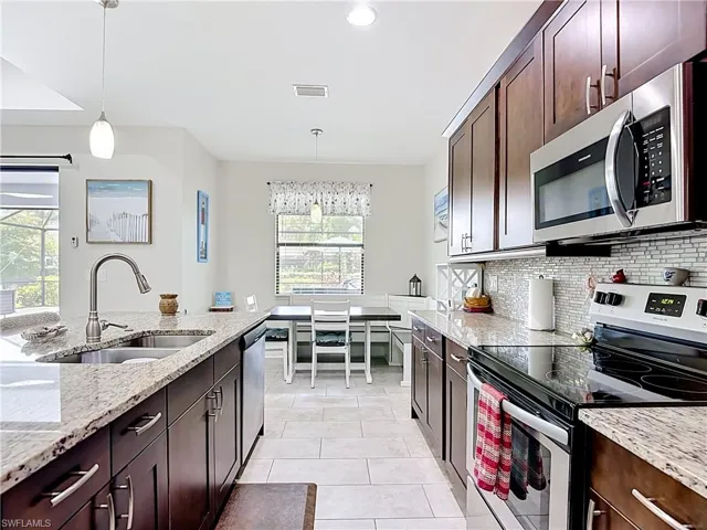 1734 SW 18th  ST, Cape Coral, FL 33991
