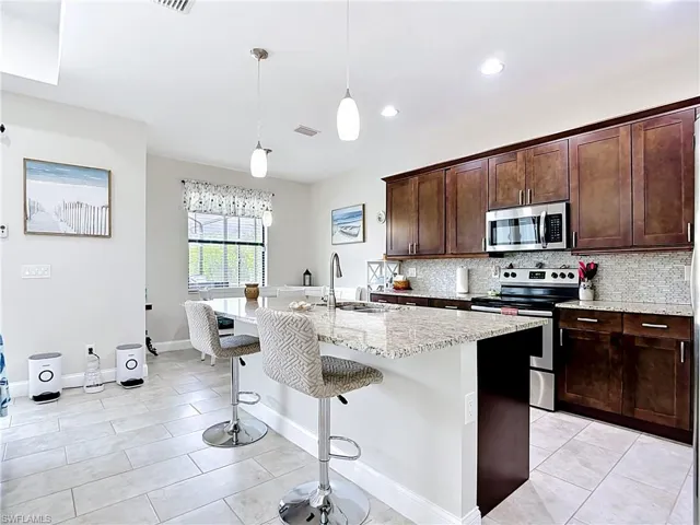 1734 SW 18th  ST, Cape Coral, FL 33991
