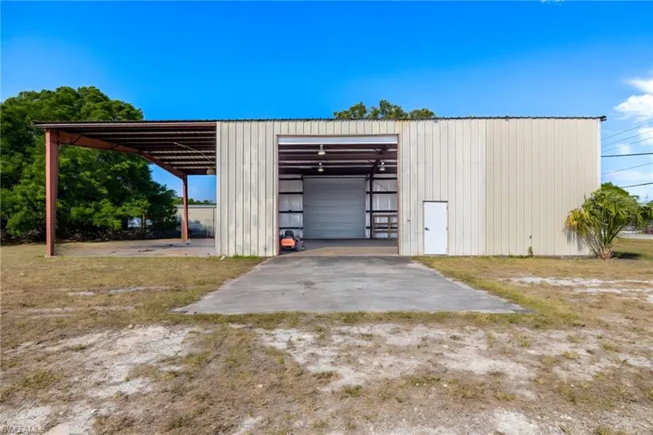 109 S Industrial Loop, Labelle Fl 33935