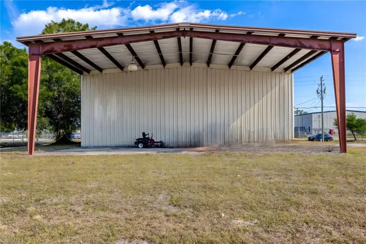 109 S Industrial Loop, Labelle Fl 33935