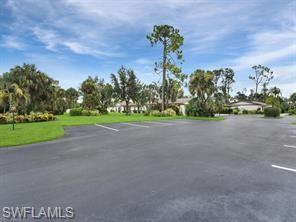 Lots of guest parking