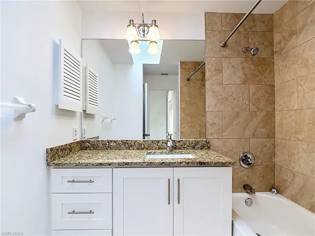 56 Grey Wing Pt, Naples, Florida 34113