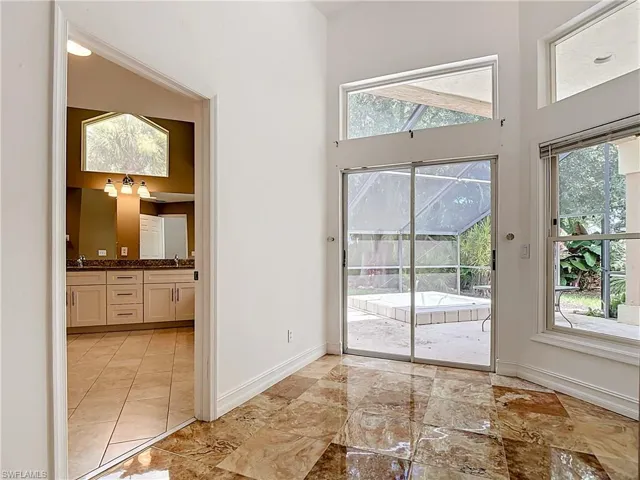 56 Grey Wing Pt, Naples, Florida 34113