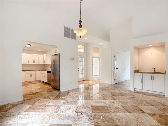 56 Grey Wing Pt, Naples, Florida 34113