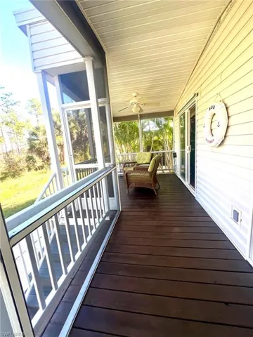 1284  Diamond Lake  CIR, Naples, FL 34114