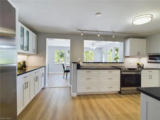 Kitchen to dining room