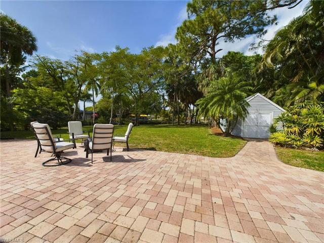 Spacious paver patio