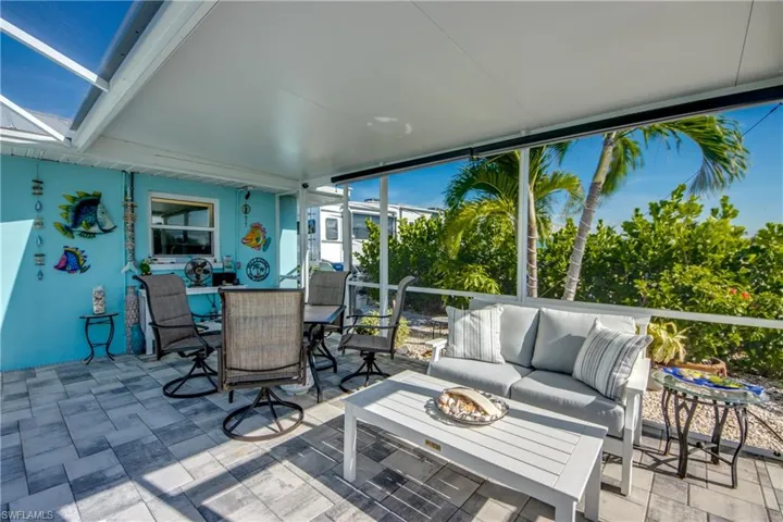 View of patio / terrace with an outdoor living space