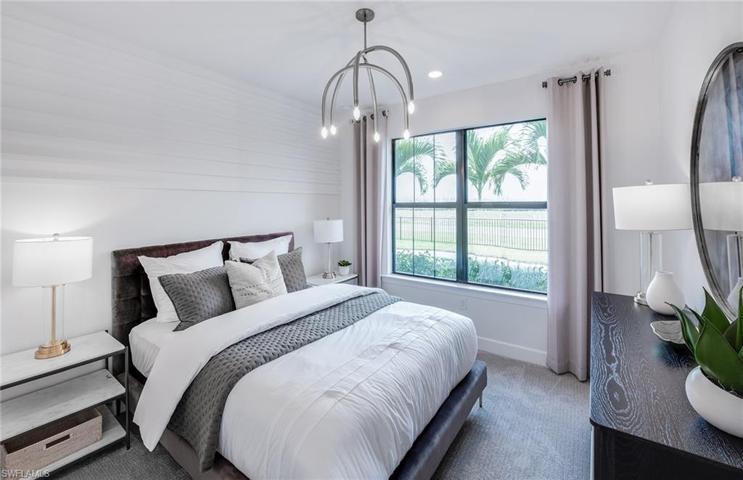 Photo of furnished model, options may vary.