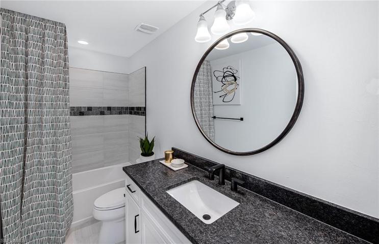 Photo of furnished model, options may vary.