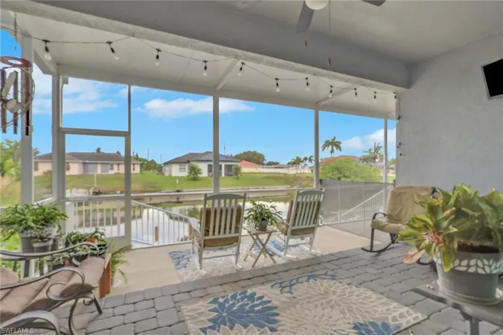 1519 Ne 8th Pl, Cape Coral, Florida 33909