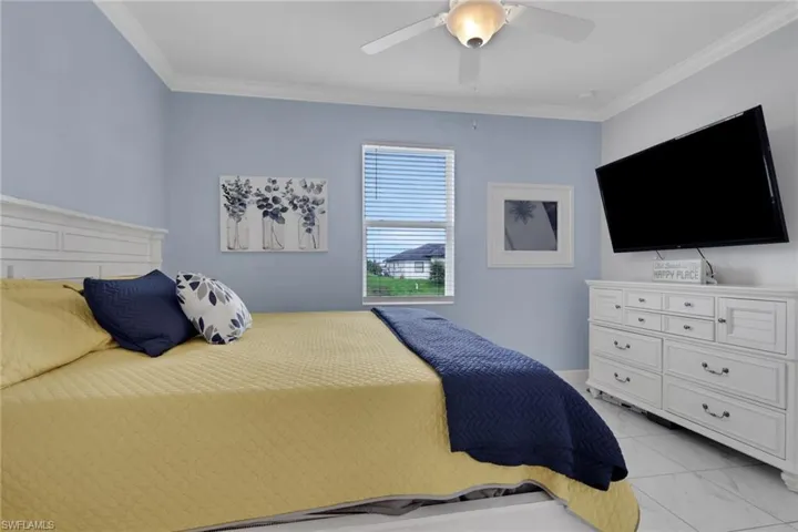 1519 Ne 8th Pl, Cape Coral, Florida 33909