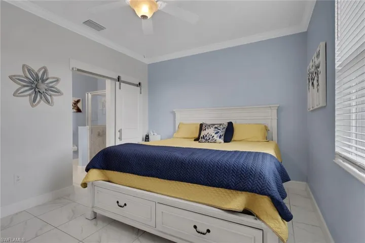 1519 Ne 8th Pl, Cape Coral, Florida 33909
