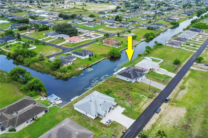 1519 Ne 8th Pl, Cape Coral, Florida 33909