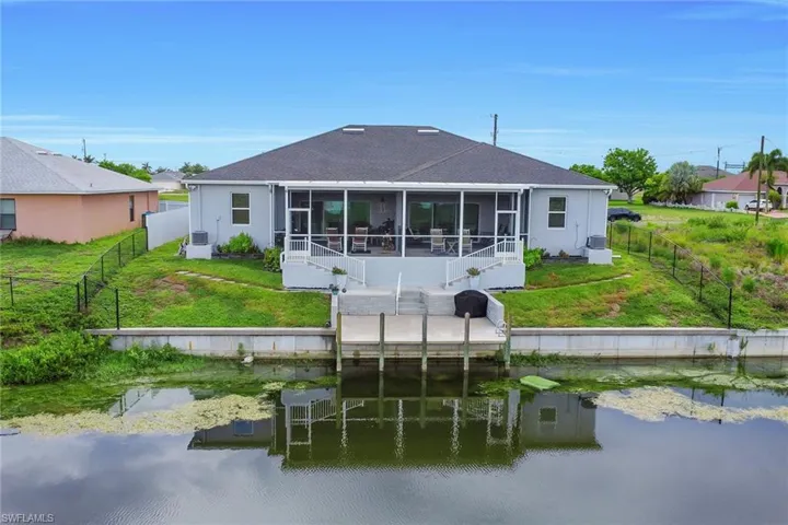 1519 Ne 8th Pl, Cape Coral, Florida 33909
